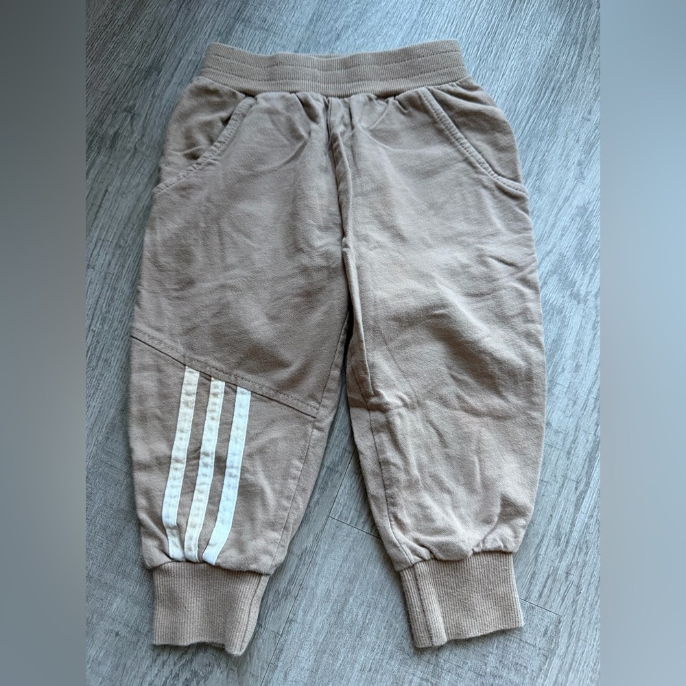 Source Unknown Kids Beige Joggers with White Stripes